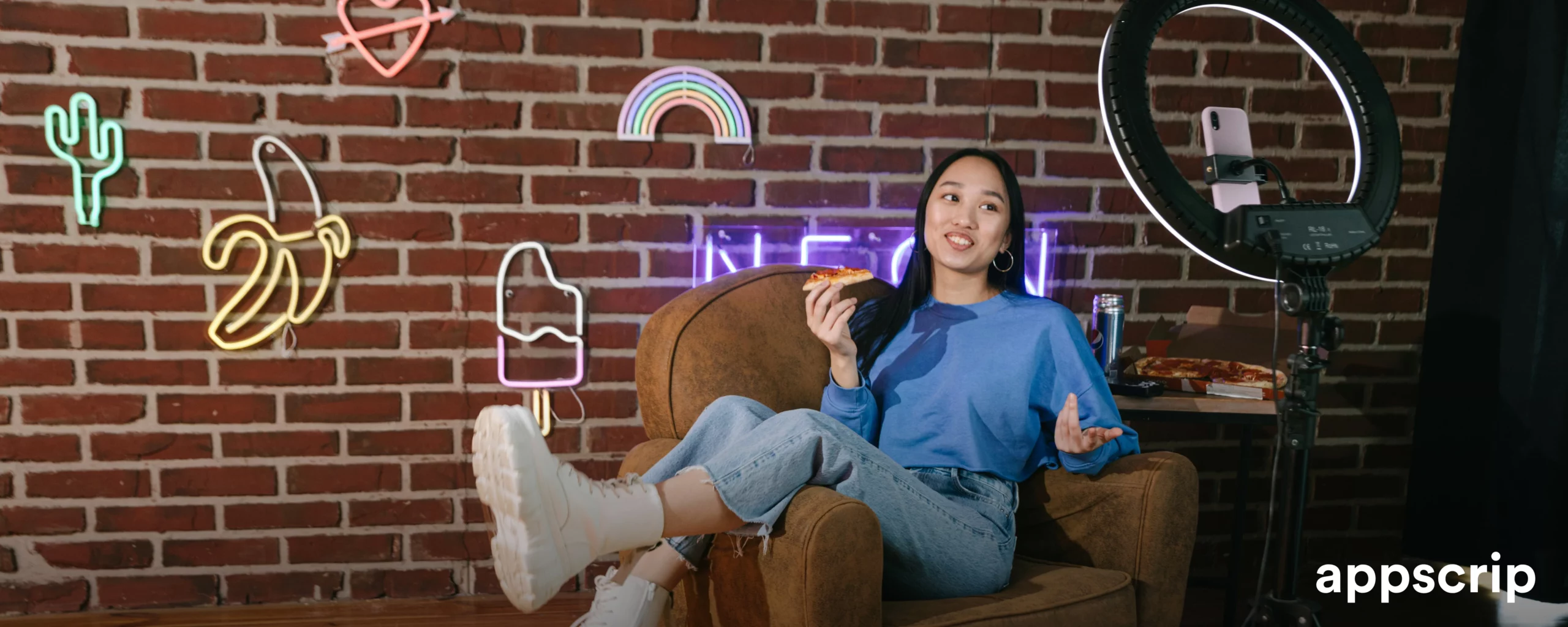 How does TikTok make money - feature image